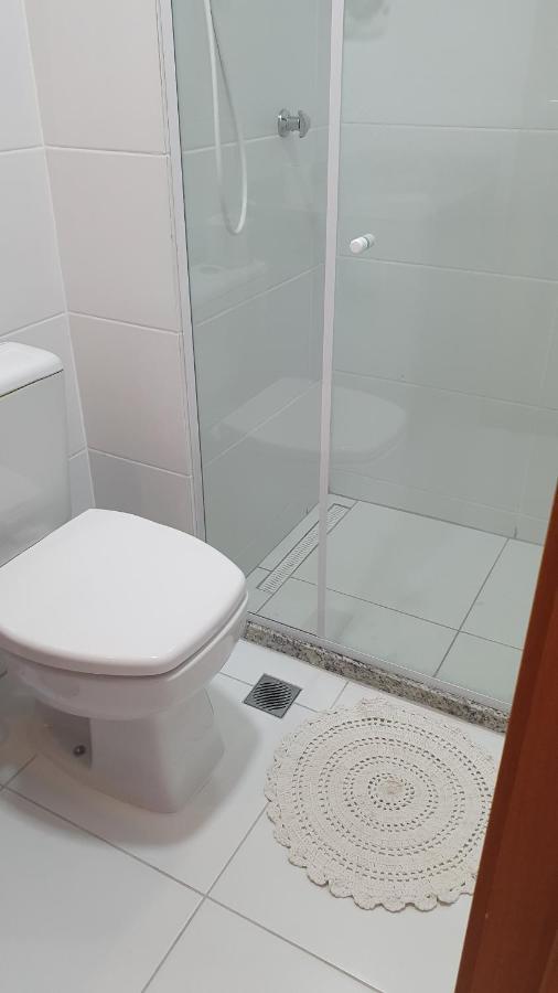 Apt Com Dois Quartos, Novo, Centro De Guarapari! Varanda Gourmet Com Vista Mar, Churrasqueira, Smart Tv, Wi-Fi 200 Mb, Lavadora De Roupas E Garagem Privativa Exterior foto