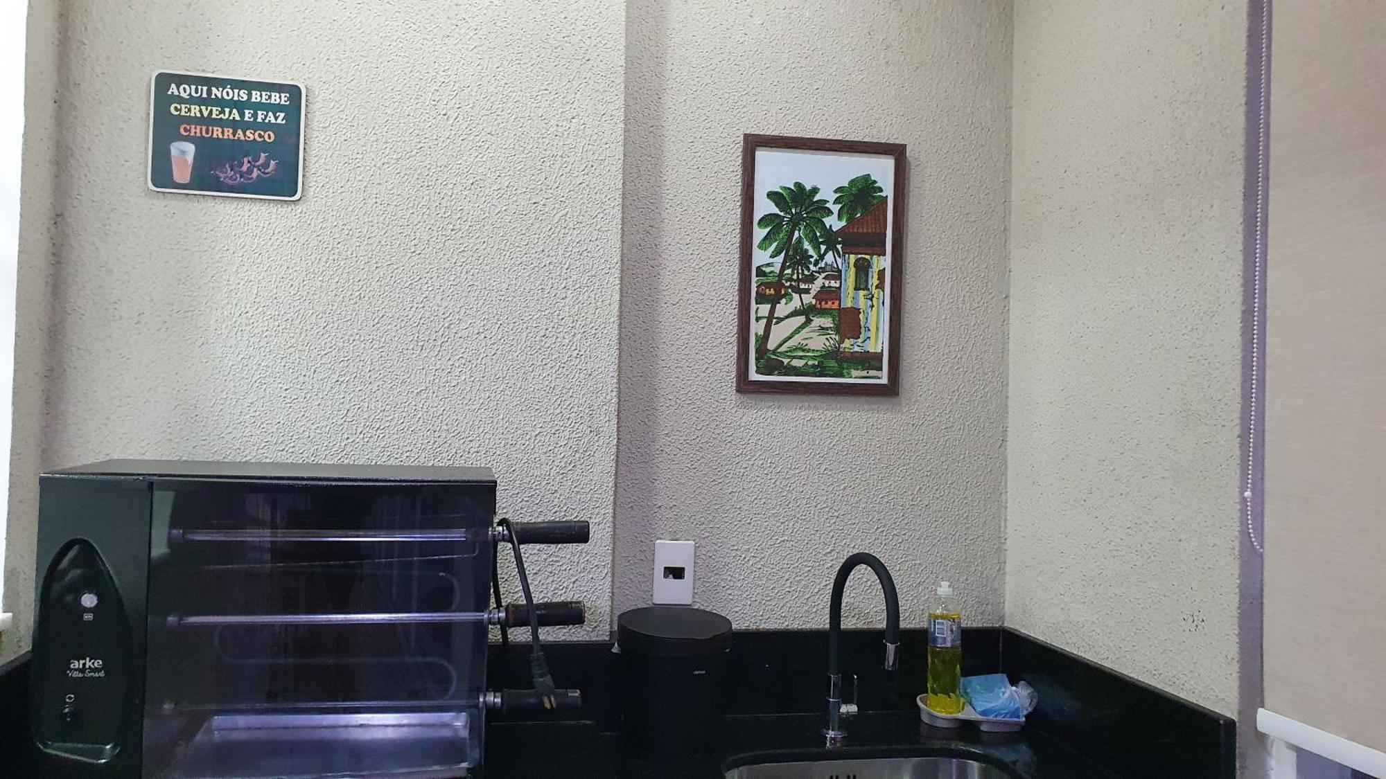 Apt Com Dois Quartos, Novo, Centro De Guarapari! Varanda Gourmet Com Vista Mar, Churrasqueira, Smart Tv, Wi-Fi 200 Mb, Lavadora De Roupas E Garagem Privativa Exterior foto